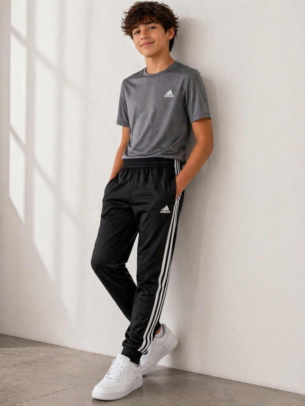 Adidas Boys XL‎ Black 2-Stripe Track Pants Joggers 18/20 Women Small